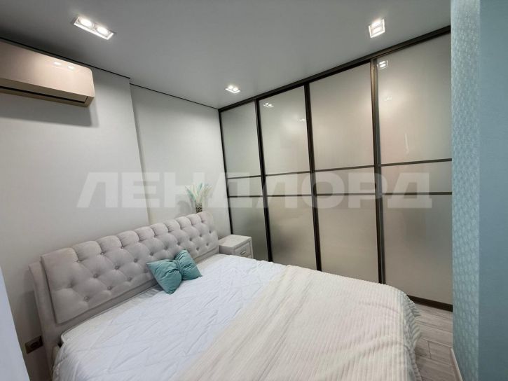 Студия Ворошиловский проспект, 82/4