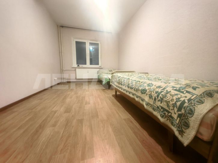 3-комн квартира улица Петренко, 28