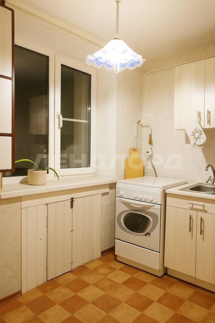 2-комн квартира проспект 40-летия Победы, 73/10