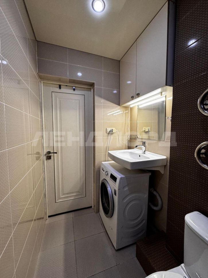 2-комн квартира Будённовский проспект, 120/1