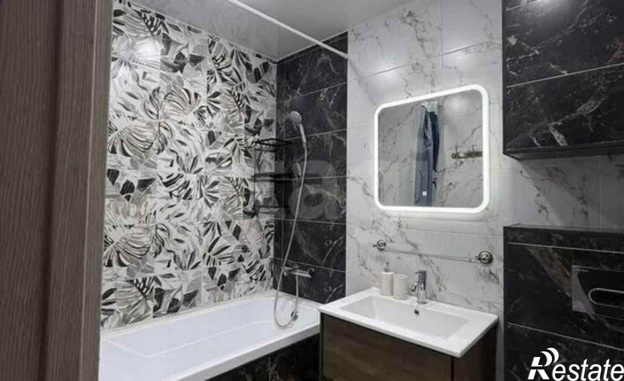 Купить квартиру за 4 600 000 рублей на улица Александра Печёрского, 13