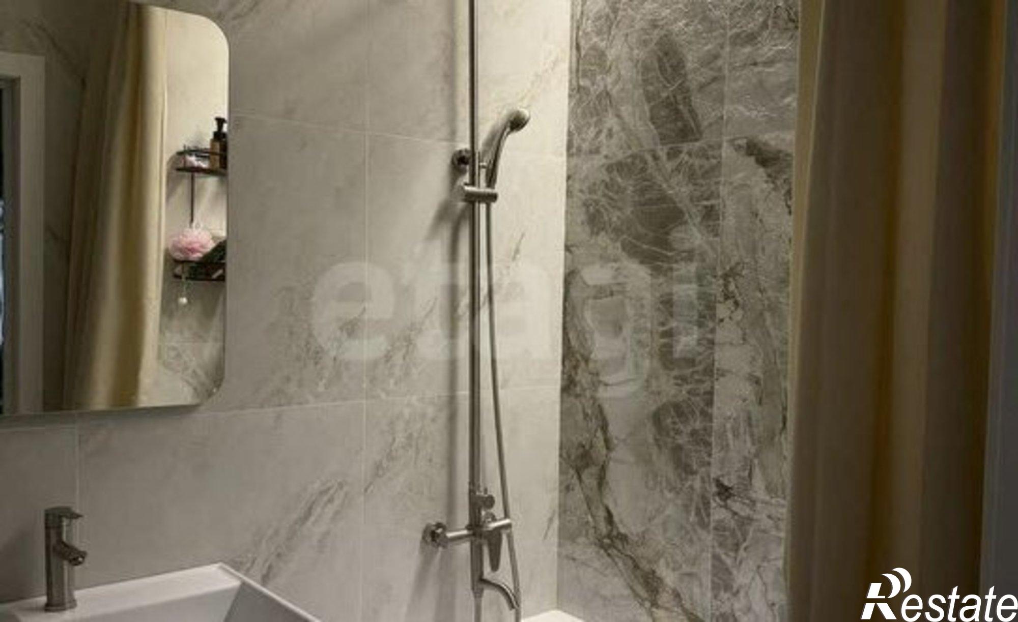 Купить квартиру за 10 050 000 рублей на ул Раздорская, 2в