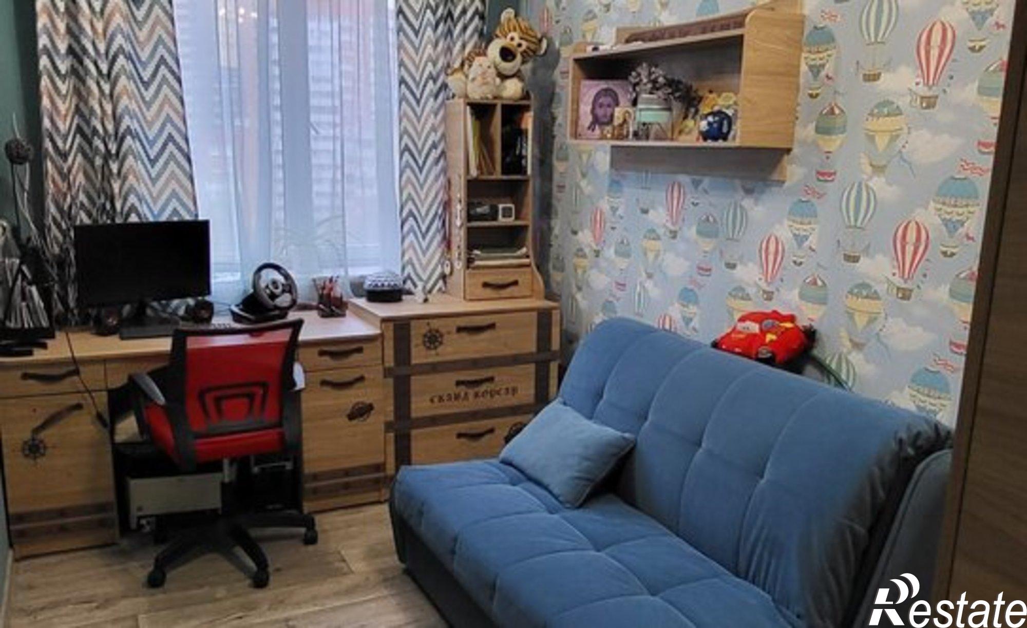 Купить квартиру за 8 100 000 рублей на бульвар Комарова, 18/3 с2