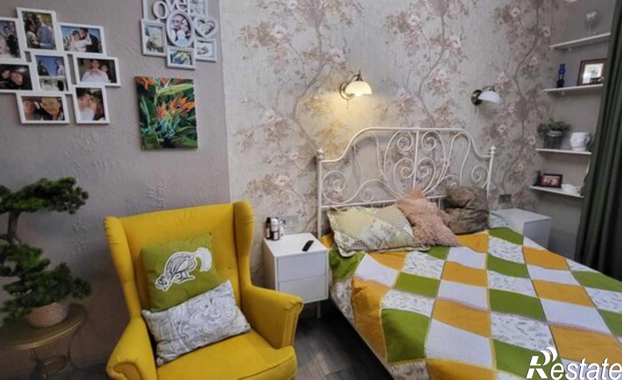 Купить квартиру за 8 100 000 рублей на бульвар Комарова, 18/3 с2