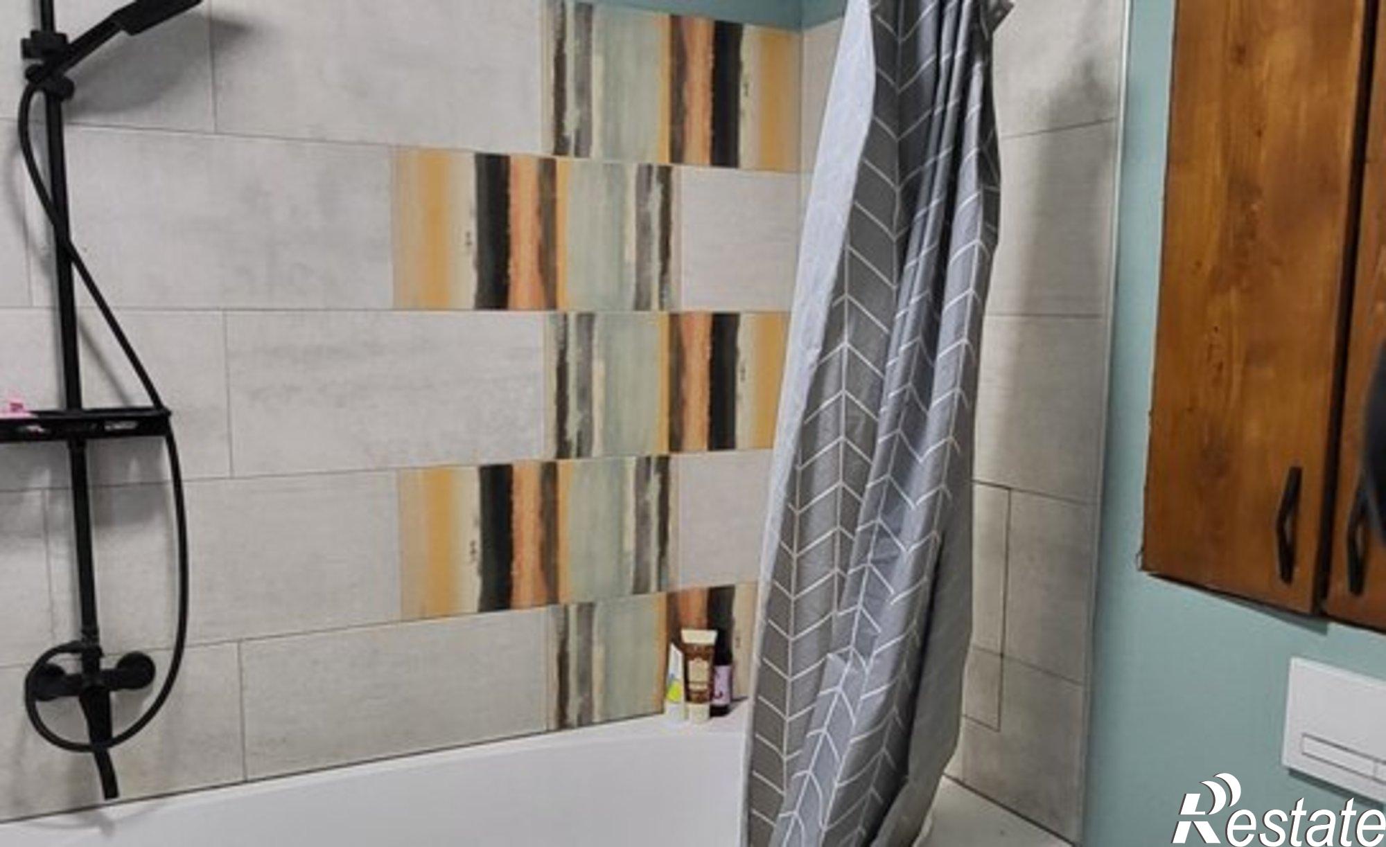 Купить квартиру за 8 100 000 рублей на бульвар Комарова, 18/3 с2