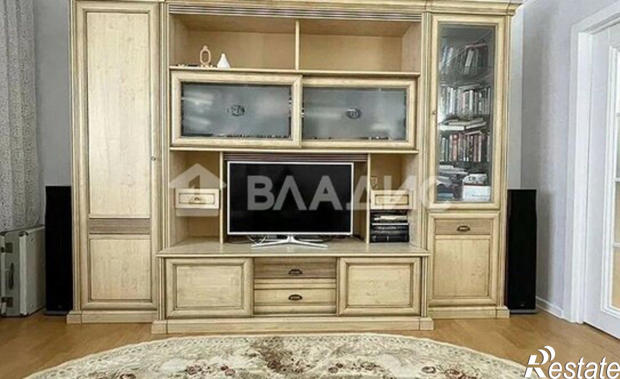 Купить квартиру за 7 800 000 рублей на ул Жмайлова, 17 1