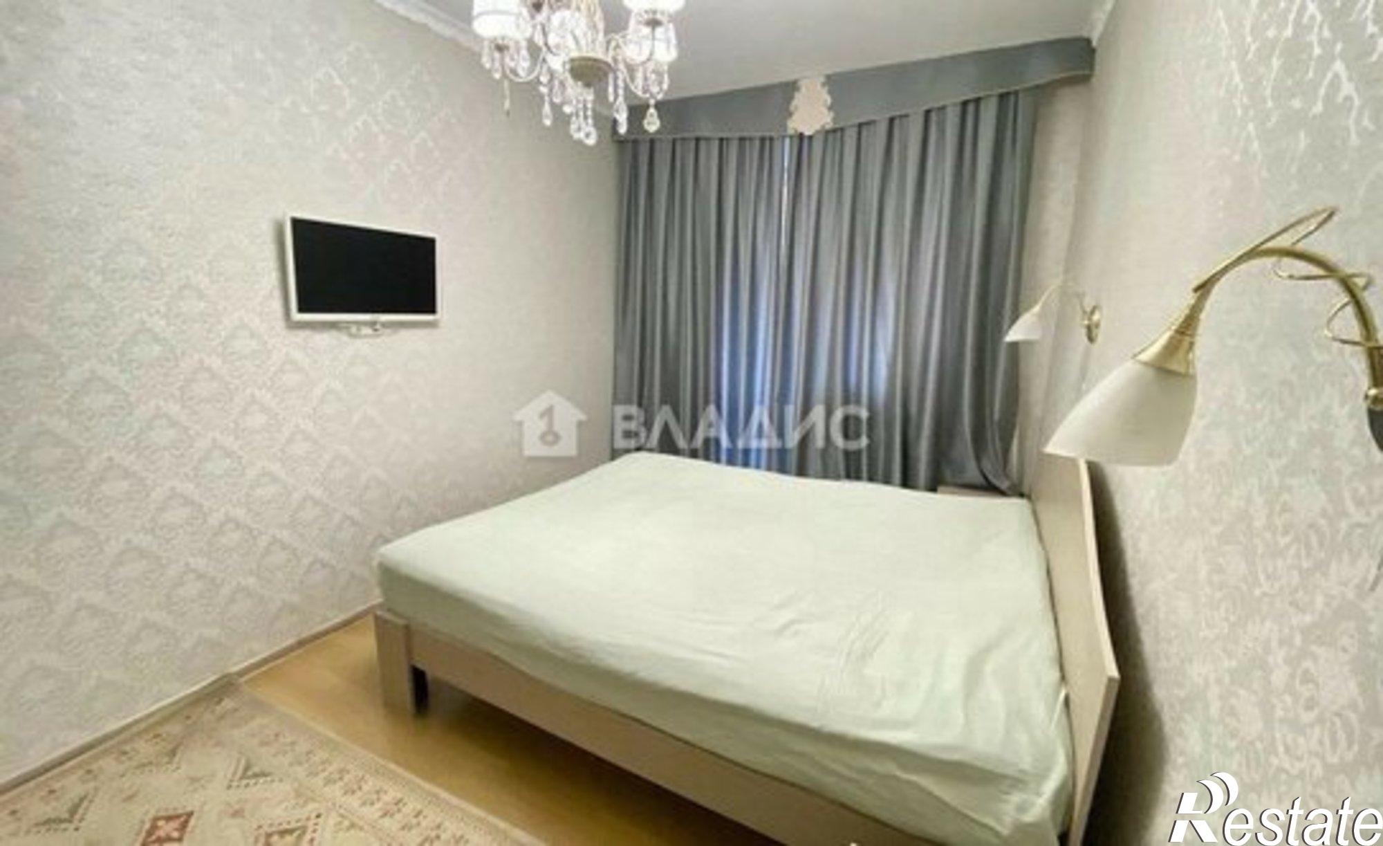 Купить квартиру за 7 800 000 рублей на ул Жмайлова, 17 1