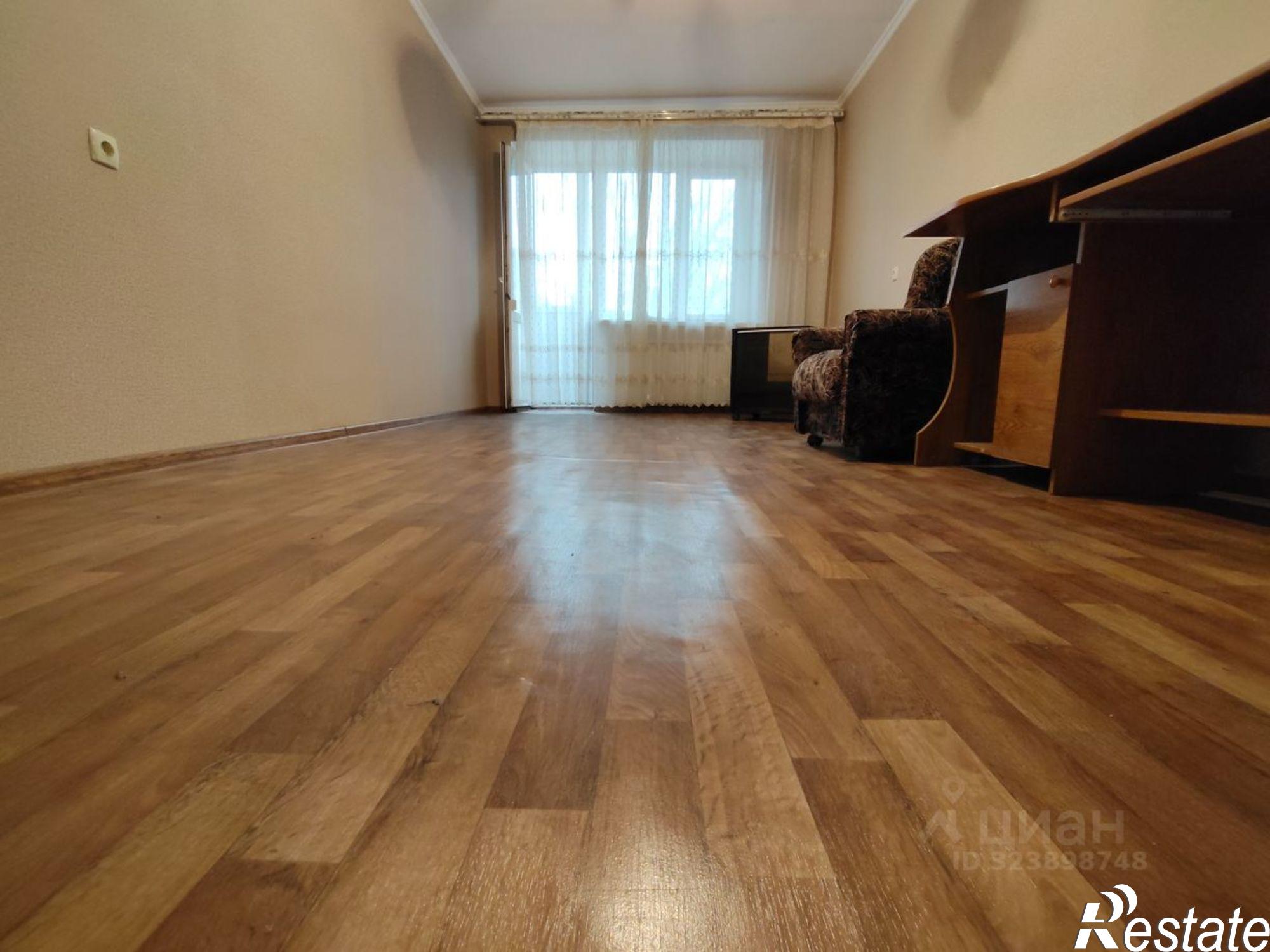 Купить квартиру за 3 700 000 рублей на проспект Стачки, 219