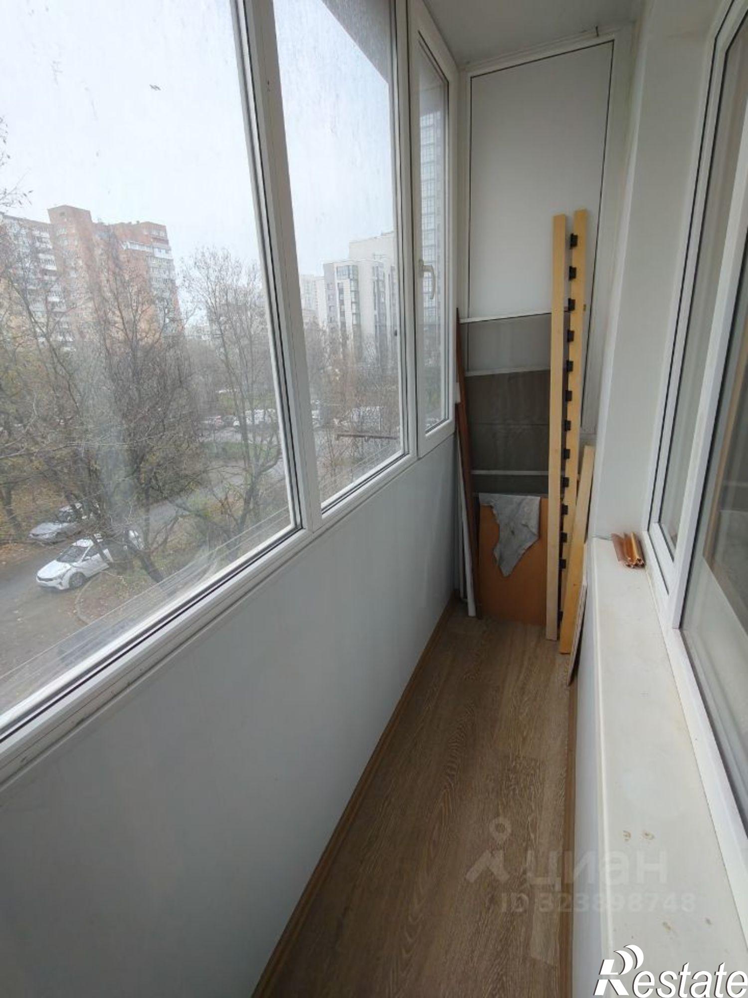 Купить квартиру за 3 700 000 рублей на проспект Стачки, 219