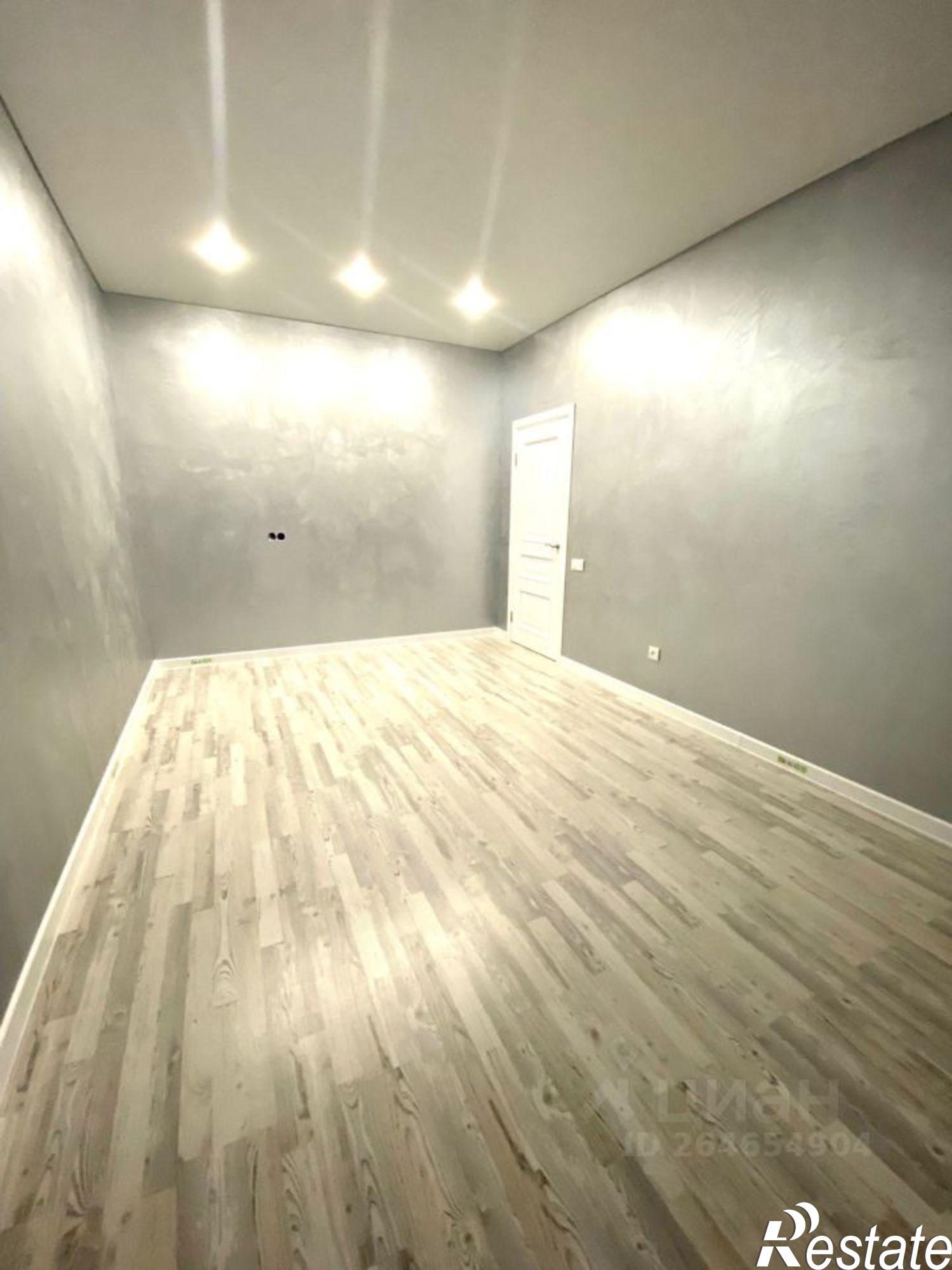 Купить квартиру за 4 200 000 рублей на пр-кт Маршала Жукова, 36/5