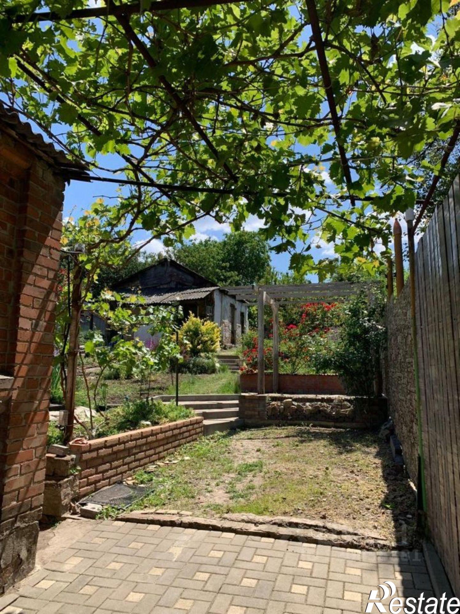 Купить дачу, дом, коттедж за 7 100 000 рублей на ул Армейская, 32