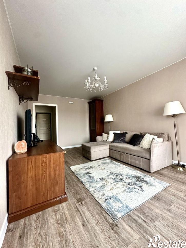 1-комн квартира пр-кт Космонавтов, 12,  д. 12