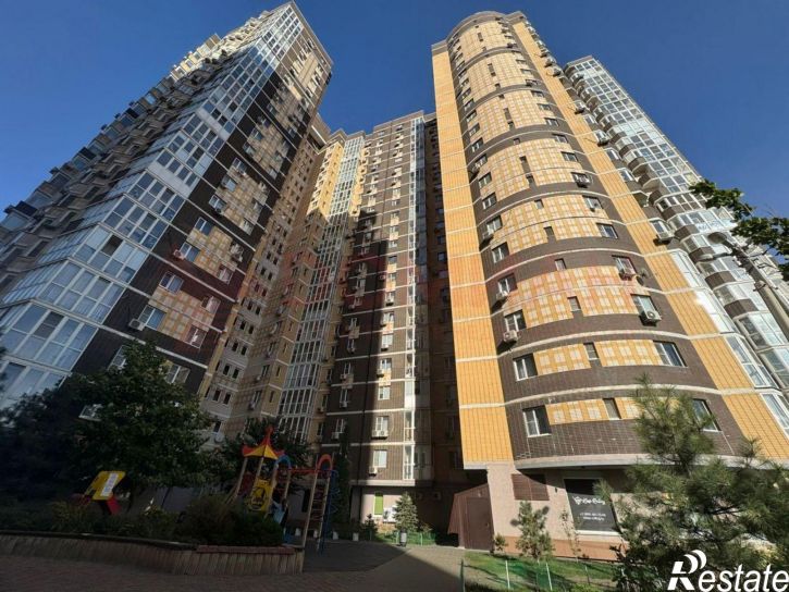 3-комн квартира 20-я улица, 43,  д. 43