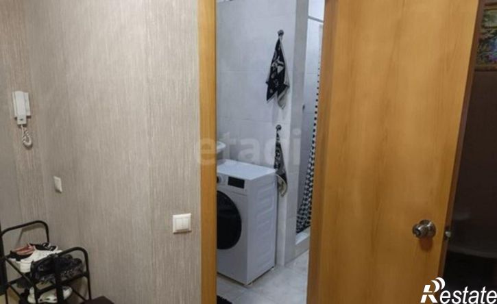 3-комн квартира улица Юфимцева, 8,  д. 8