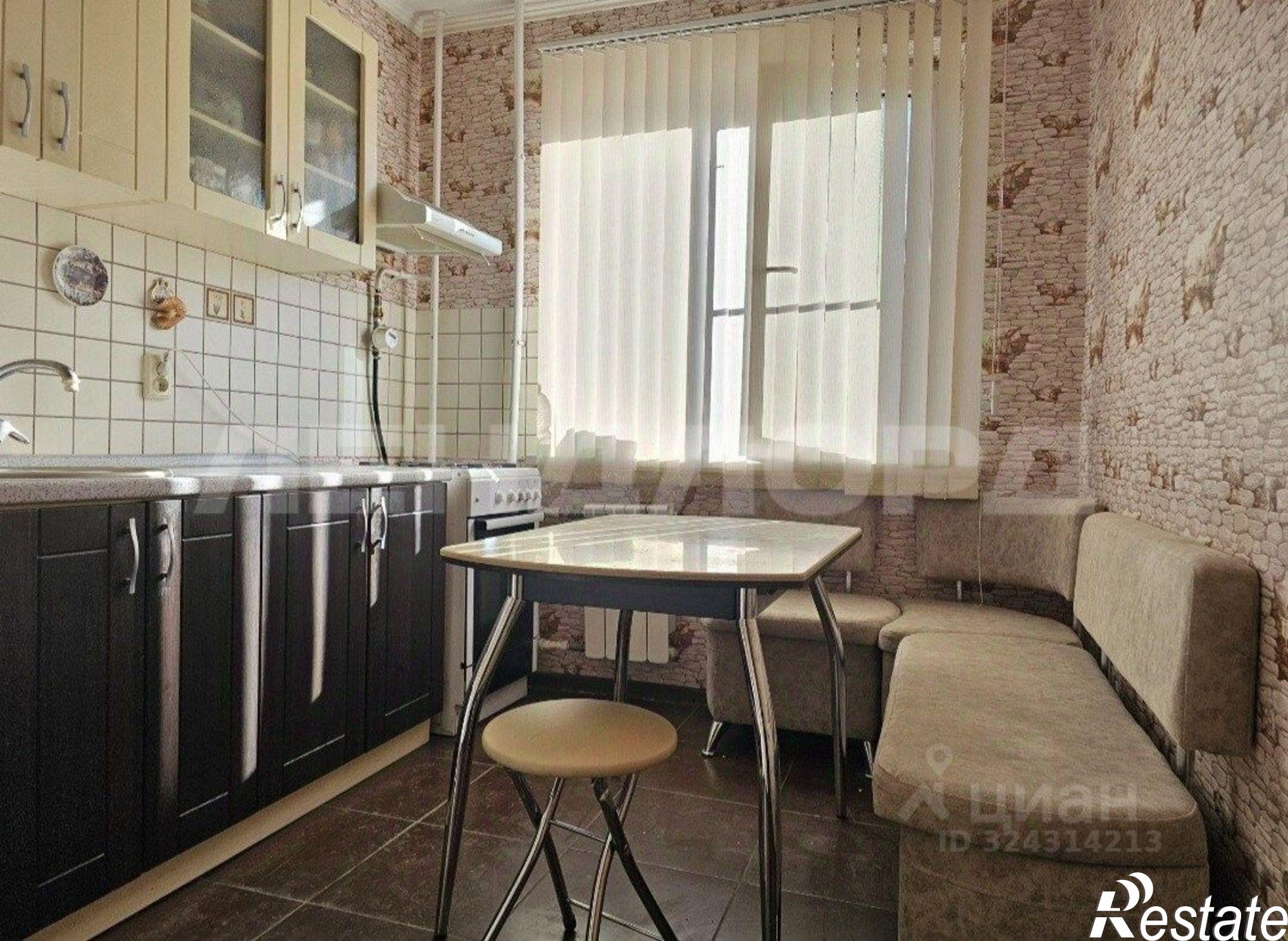 Купить квартиру за 5 650 000 рублей на б-р Комарова, 14/1