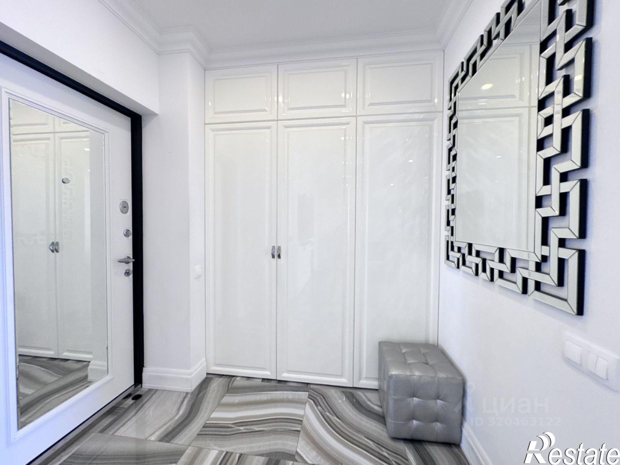 Купить квартиру за 17 500 000 рублей на Гвардейский переулок, 13