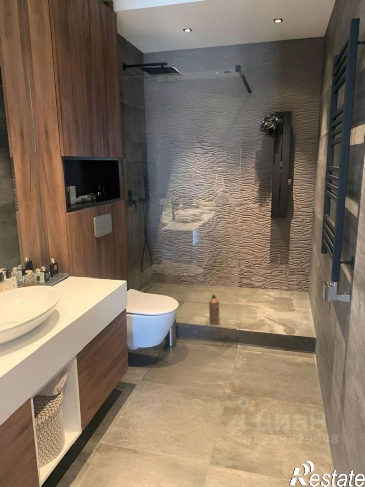 3-комн квартира Доломановский переулок, 19,  д. 19