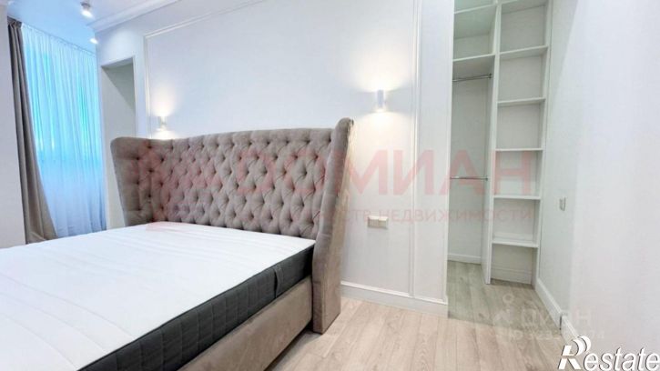 4-комн квартира улица Города Волос, 112,  д. 112