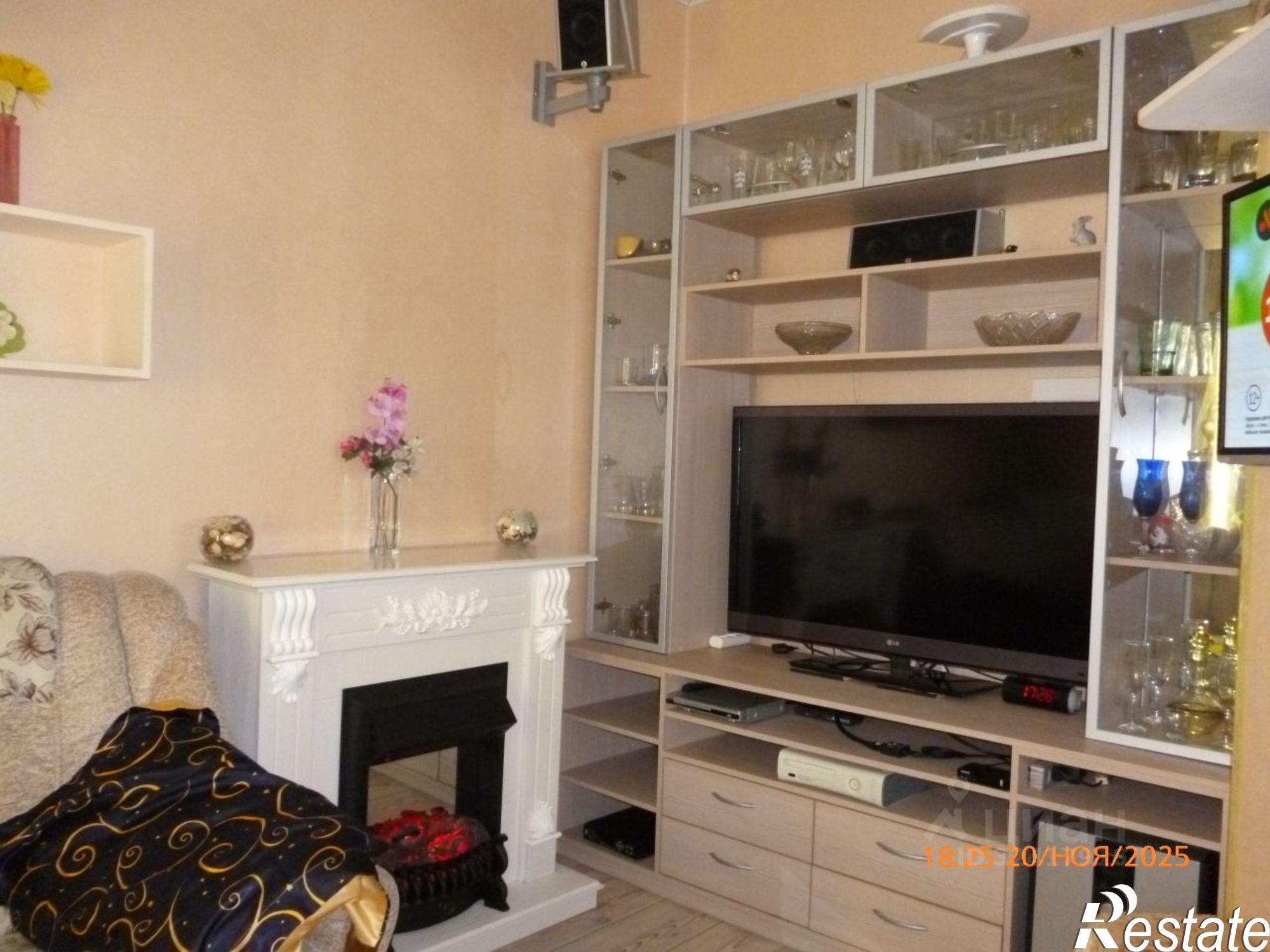 Сдать комнату за 14 000 рублей на Нефтегорская улица, 15