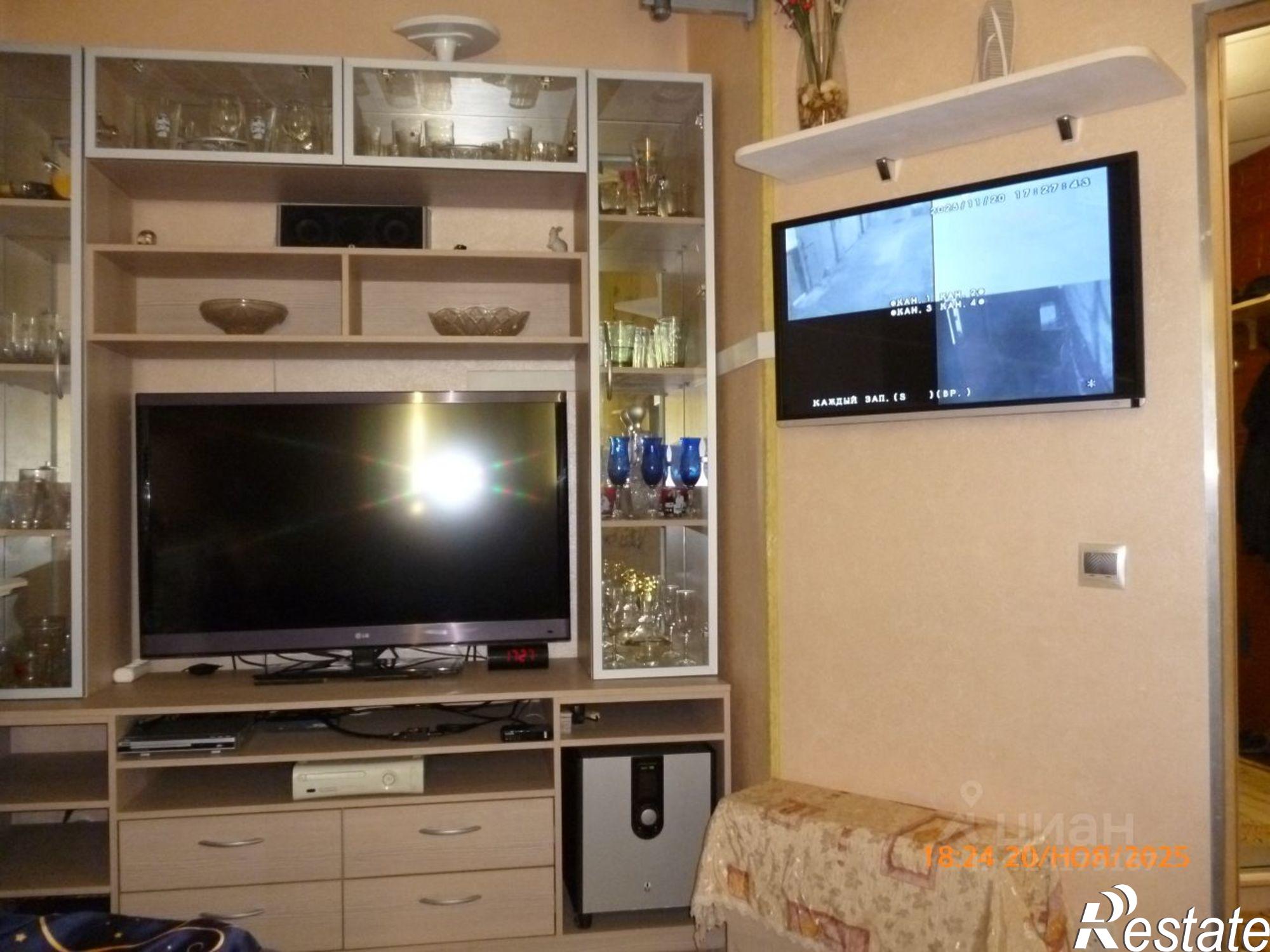 Сдать комнату за 14 000 рублей на Нефтегорская улица, 15