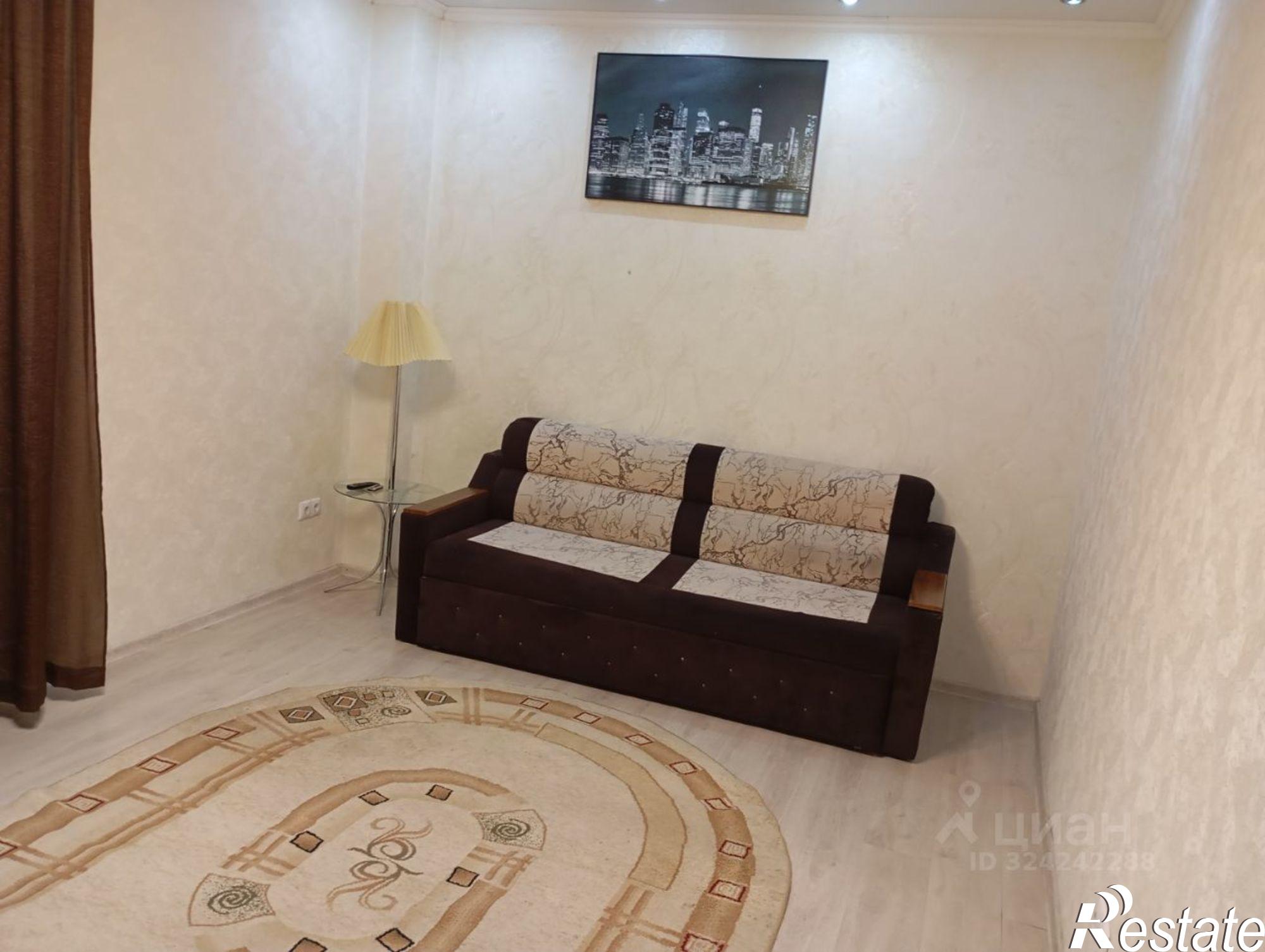 Сдать квартиру за 21 000 рублей на Извилистая улица, 19