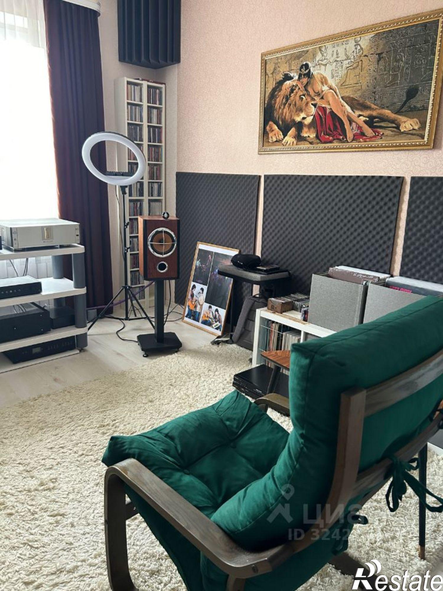 Купить дачу, дом, коттедж за 16 000 000 рублей на 2-я Былинная улица, 15