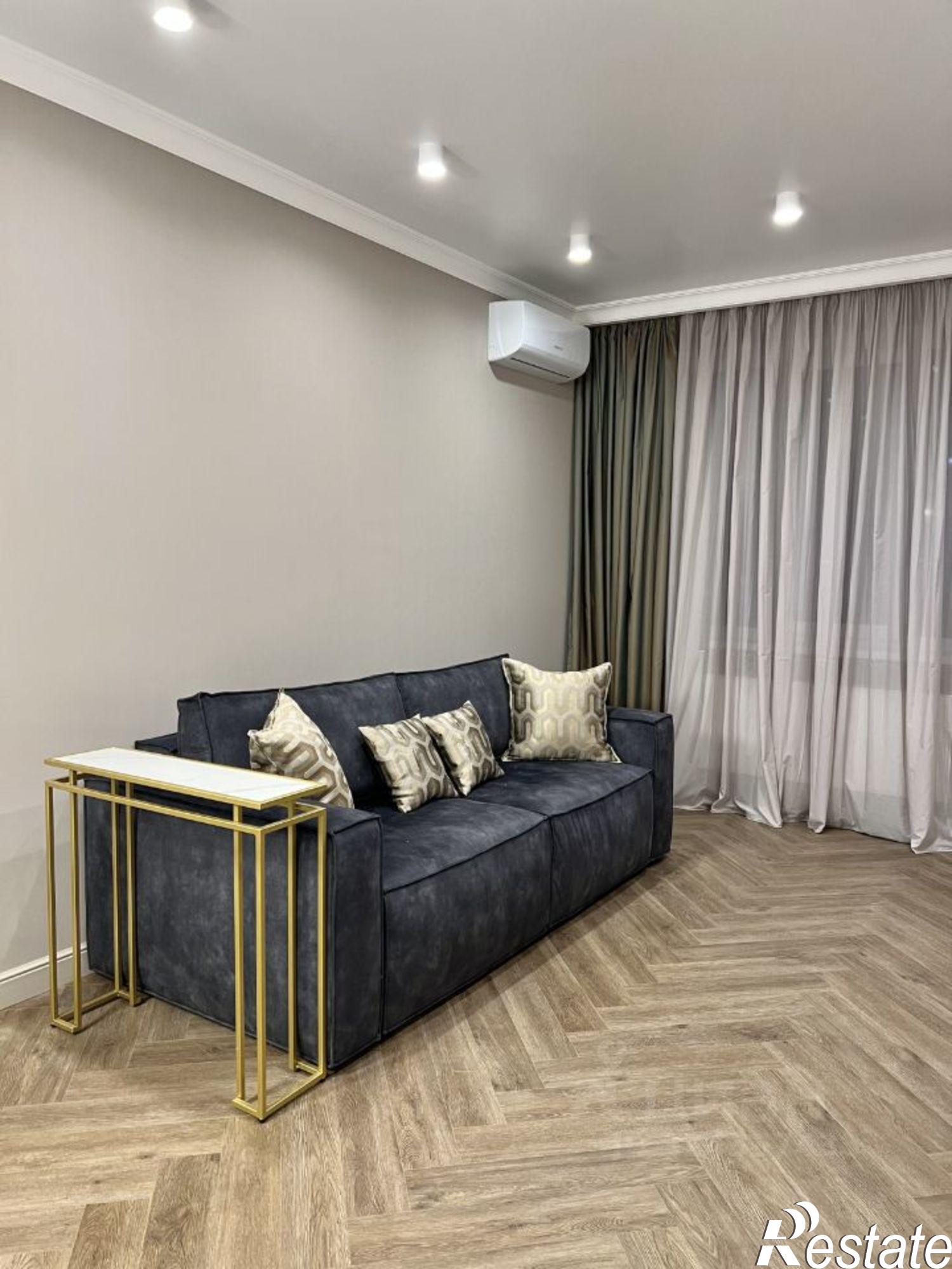 Сдать квартиру за 55 000 рублей на ул 30-я линия, 69