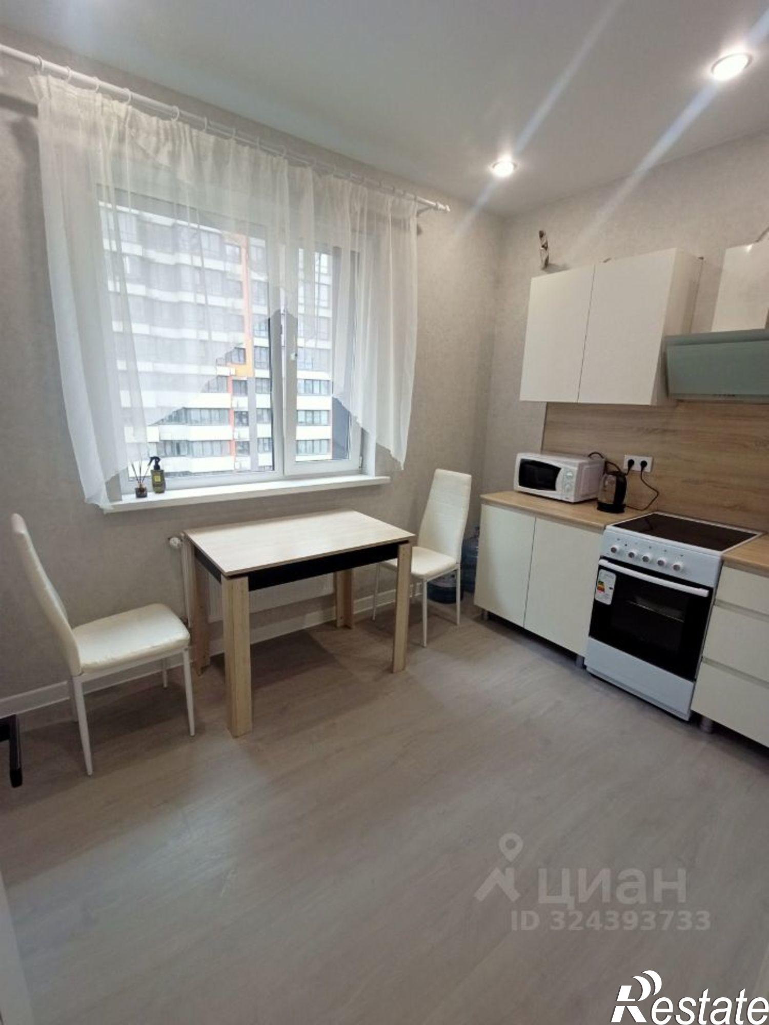 Сдать квартиру за 27 000 рублей на улица Назарько, 4