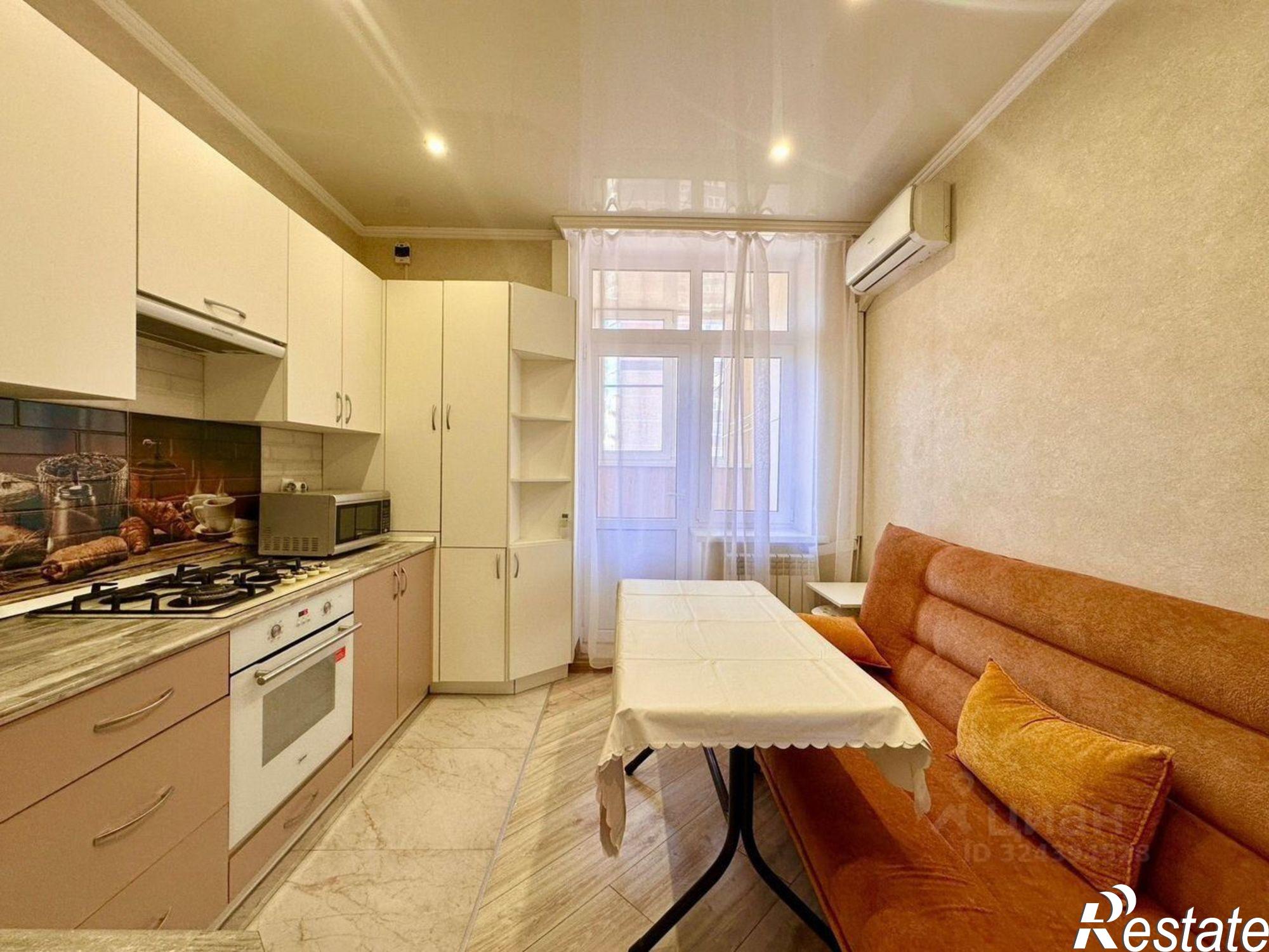 Сдать квартиру за 40 000 рублей на 45-я линия, 60/72