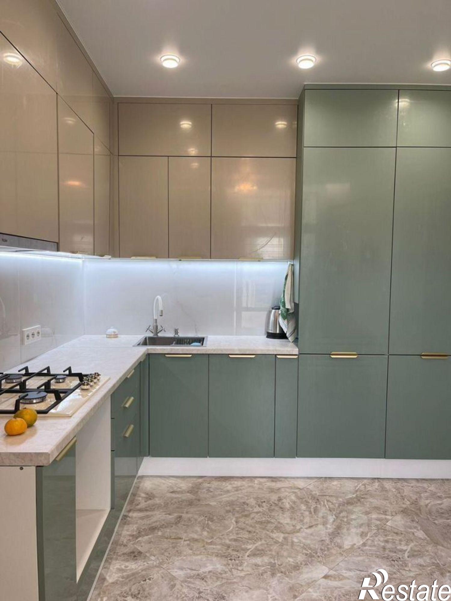 Сдать квартиру за 40 000 рублей на улица Вересаева, 98