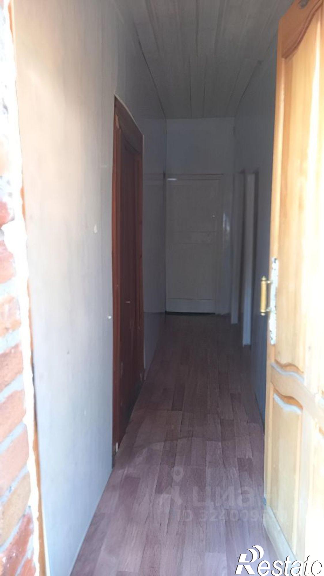 Сдать комнату за 8 000 рублей на ул 14-я линия, 10