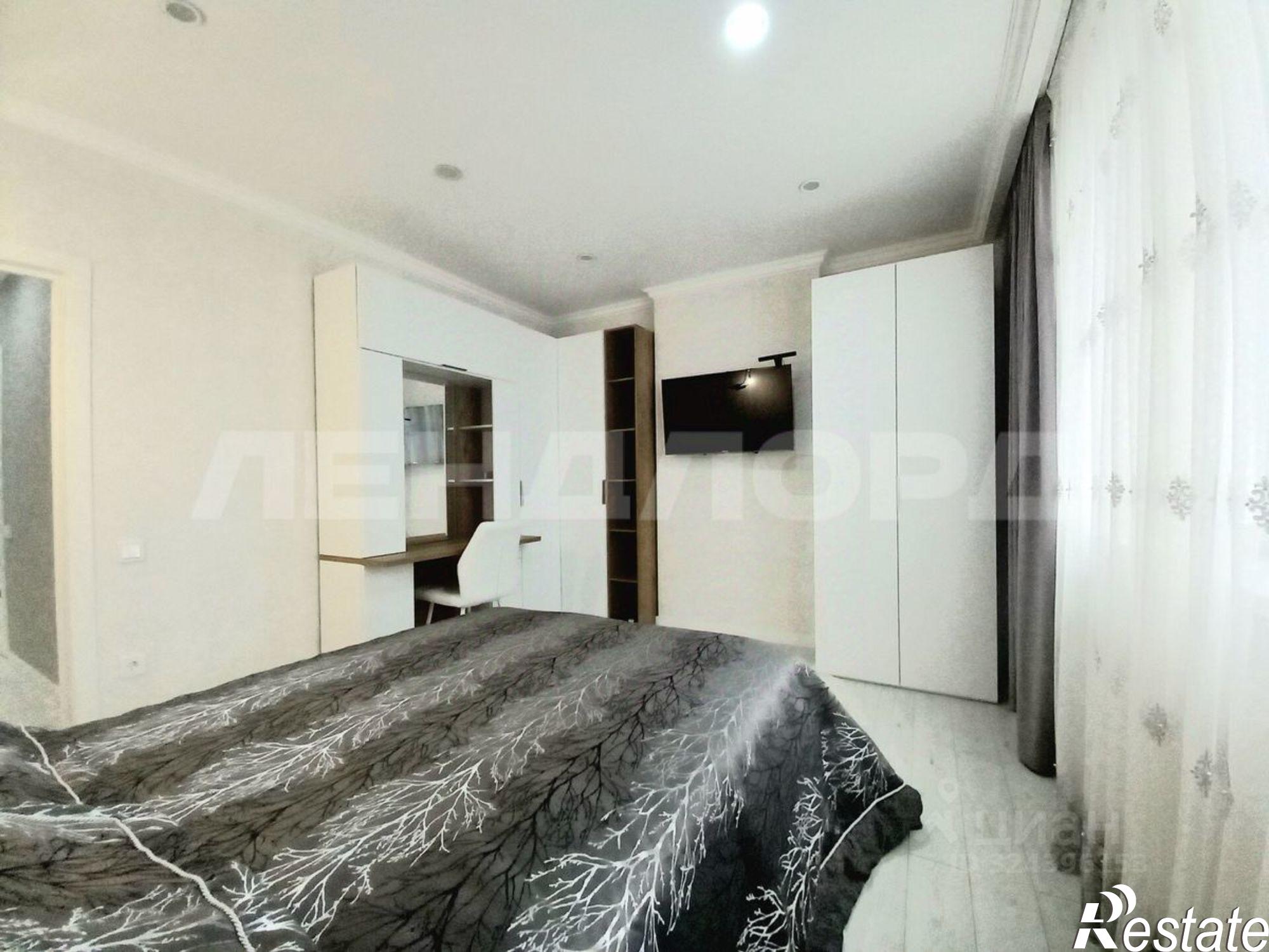 Сдать квартиру за 60 000 рублей на ул Нижегородская, 31 3