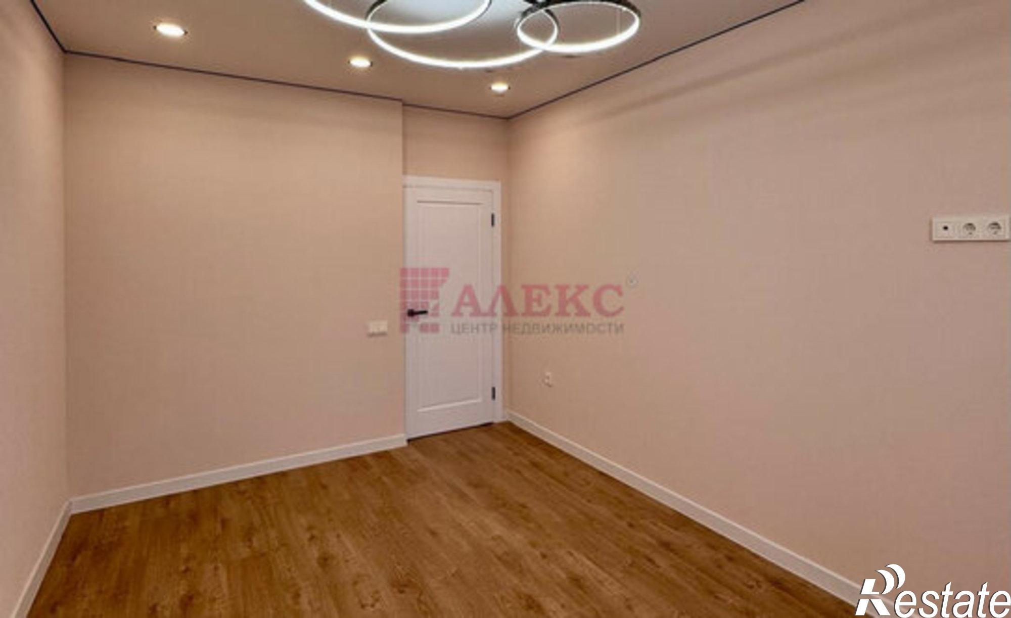 Купить квартиру за 8 500 000 рублей на ул Берберовская, 30 2