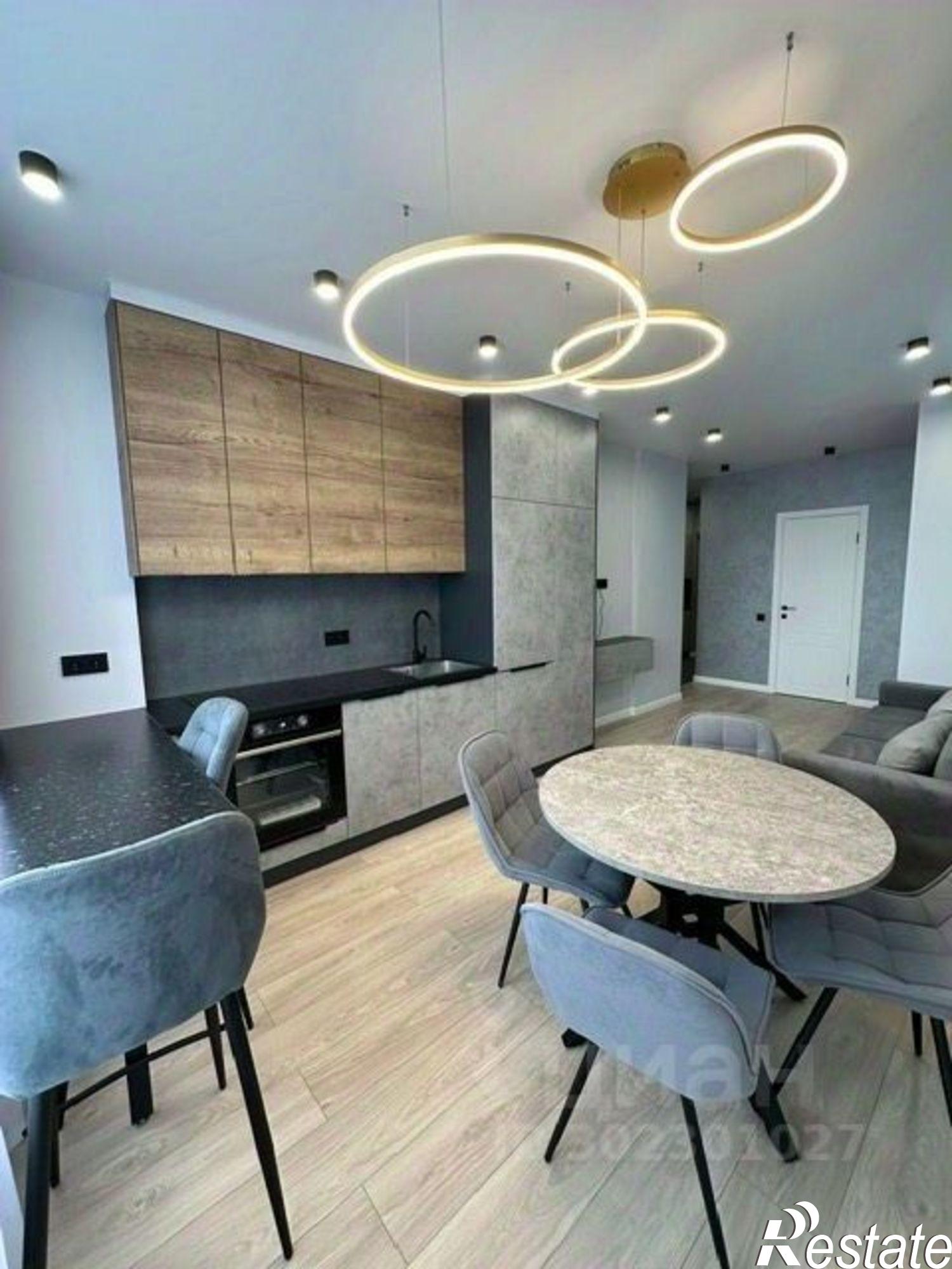 Купить квартиру за 14 100 000 рублей на ул Красноармейская, 157В/83