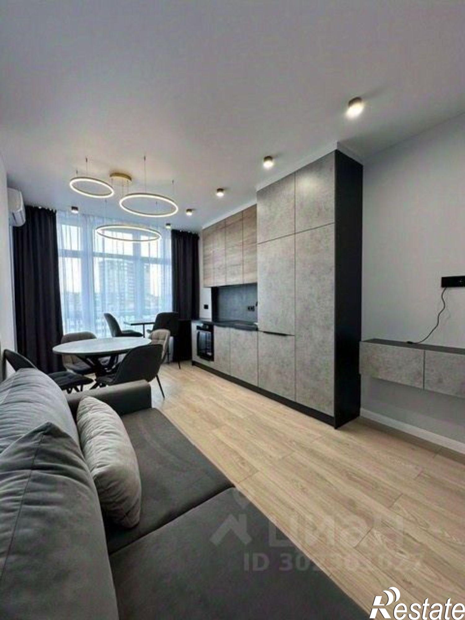 Купить квартиру за 14 100 000 рублей на ул Красноармейская, 157В/83