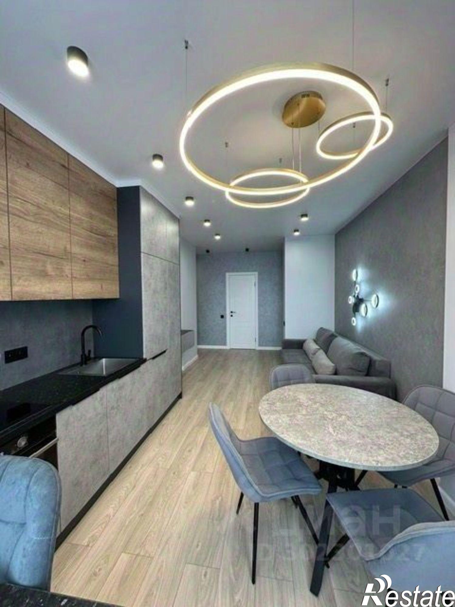 Купить квартиру за 14 100 000 рублей на ул Красноармейская, 157В/83