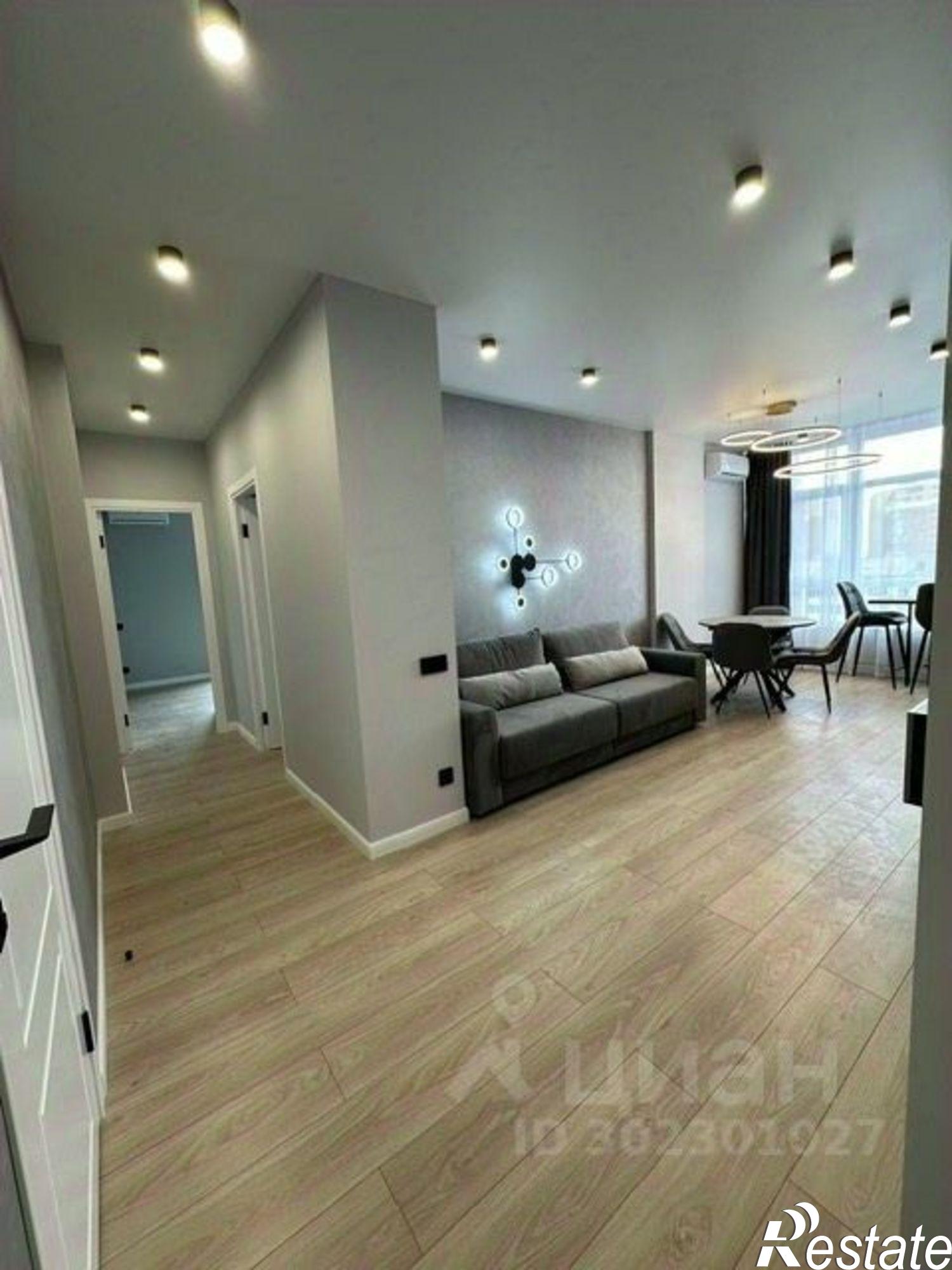 Купить квартиру за 14 100 000 рублей на ул Красноармейская, 157В/83