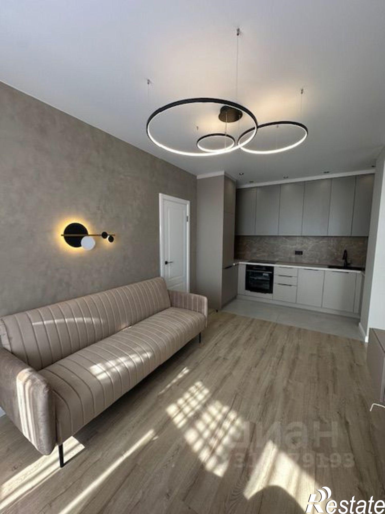 Купить квартиру за 14 100 000 рублей на ул Красноармейская, 157 3