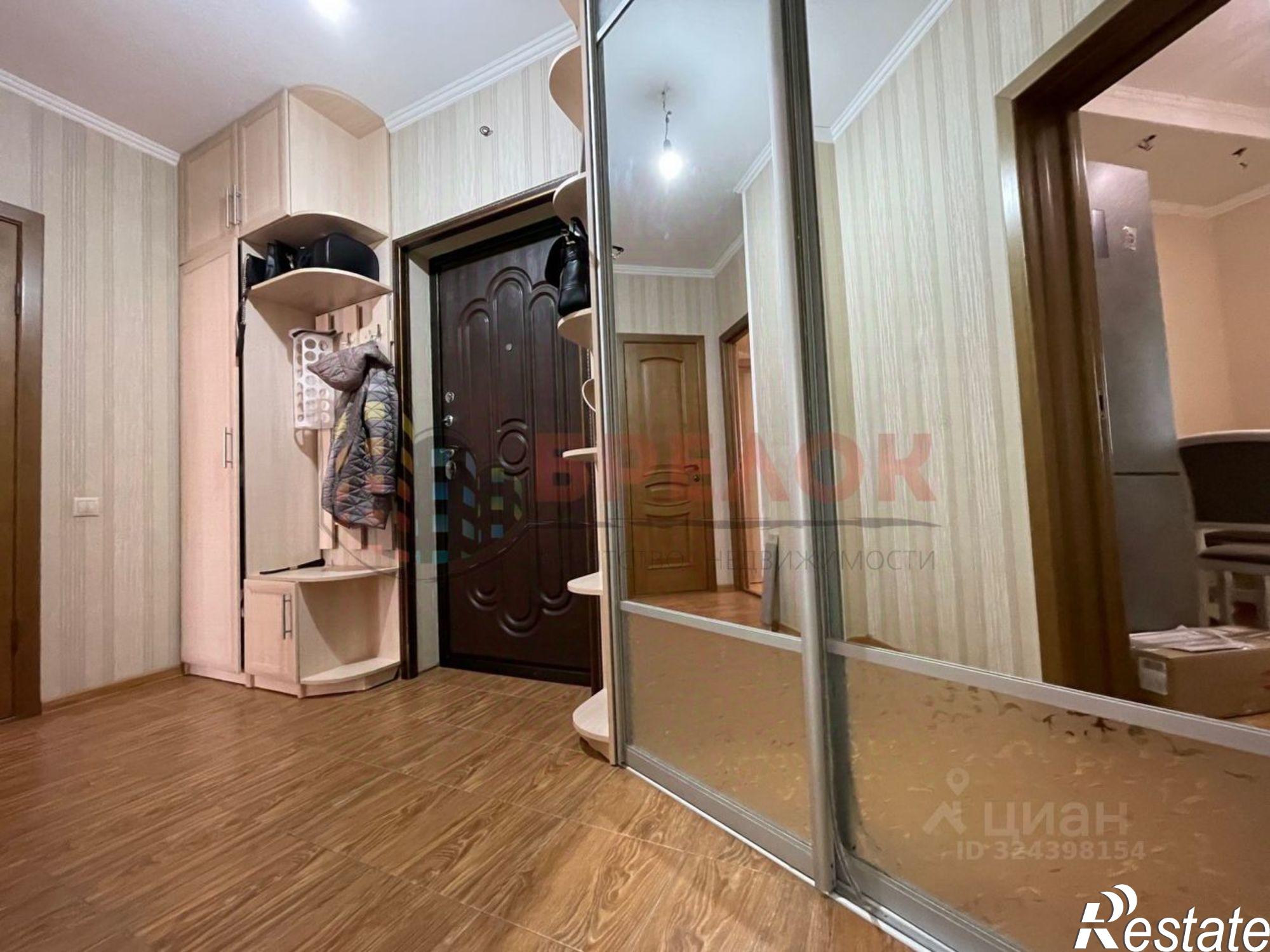 Купить квартиру за 5 050 000 рублей на ул Жмайлова, 4 2