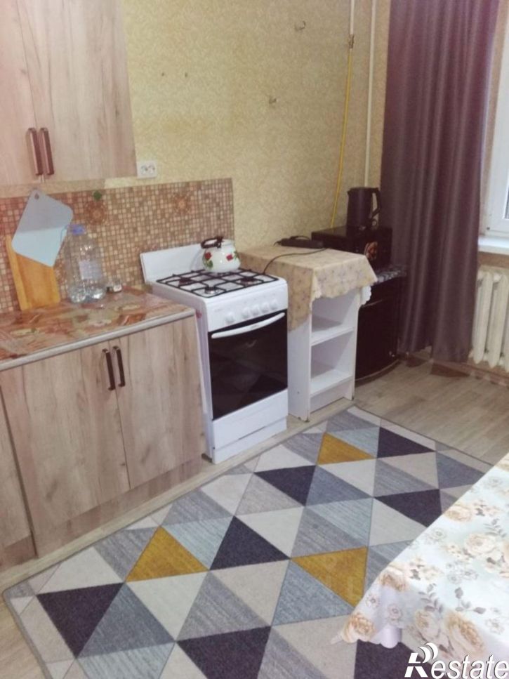 1-комн квартира улица Думенко, 15Б,  д. 15Б