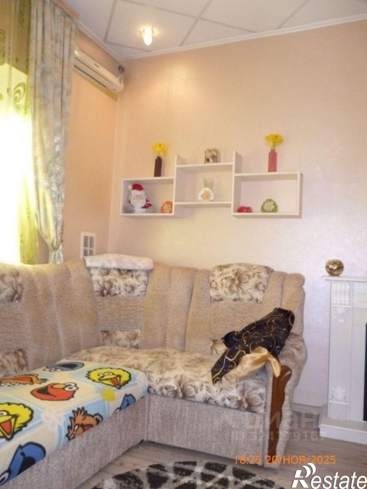 Комната Нефтегорская улица, 15,  д. 15