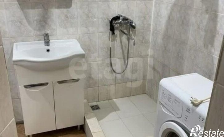 2-комн квартира Криворожская улица, 70,  д. 70