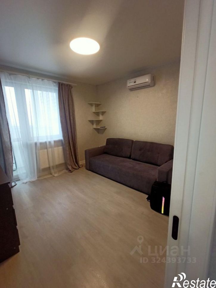 1-комн квартира улица Назарько, 4,  д. 4