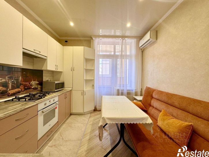 2-комн квартира 45-я линия, 60/72,  д. 60/72