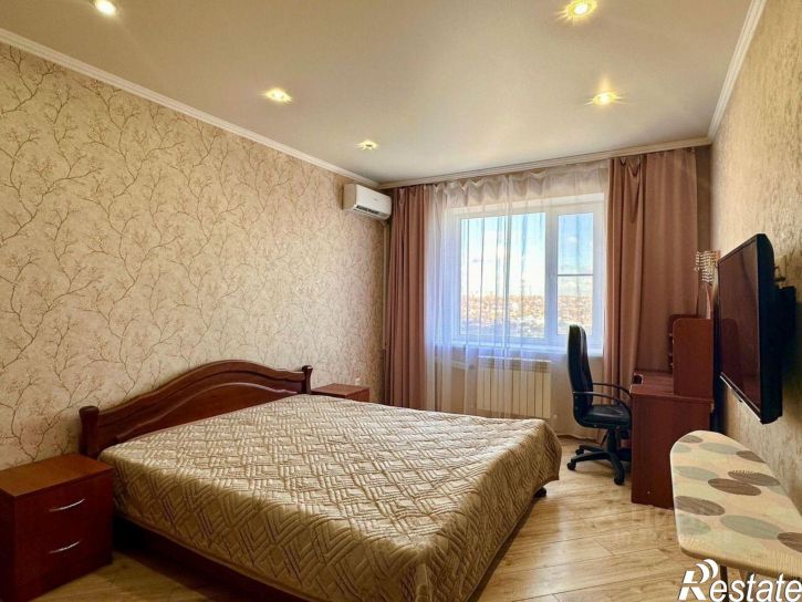 2-комн квартира 45-я линия, 60/72,  д. 60/72