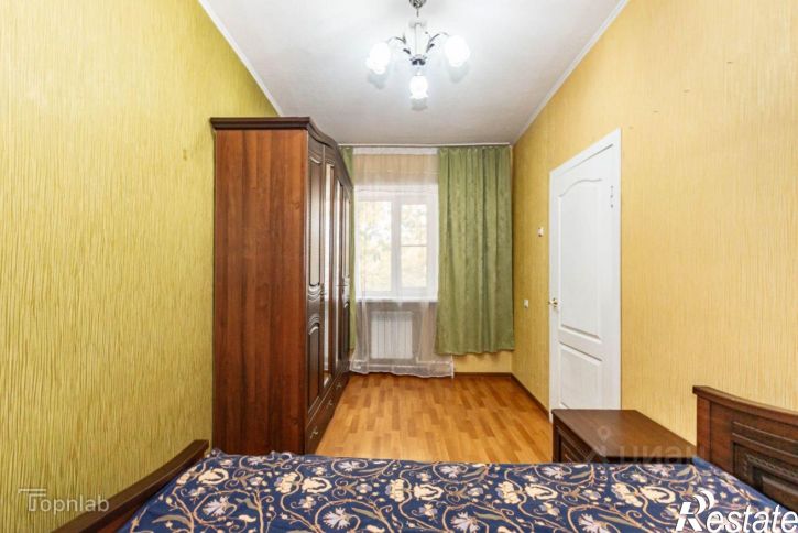 3-комн квартира улица Веры Пановой, 37,  д. 37