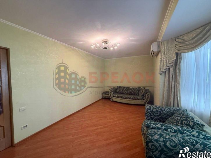 3-комн квартира Тургеневская улица, 37/18,  д. 37/18