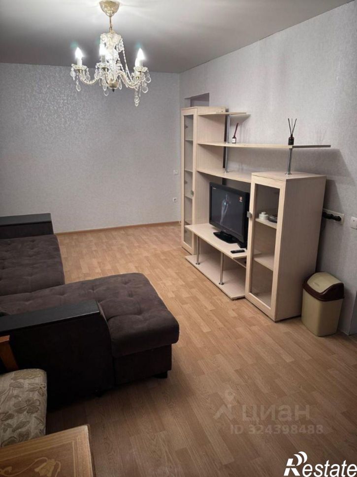 3-комн квартира пр-кт Стачки, 9,  д. 9