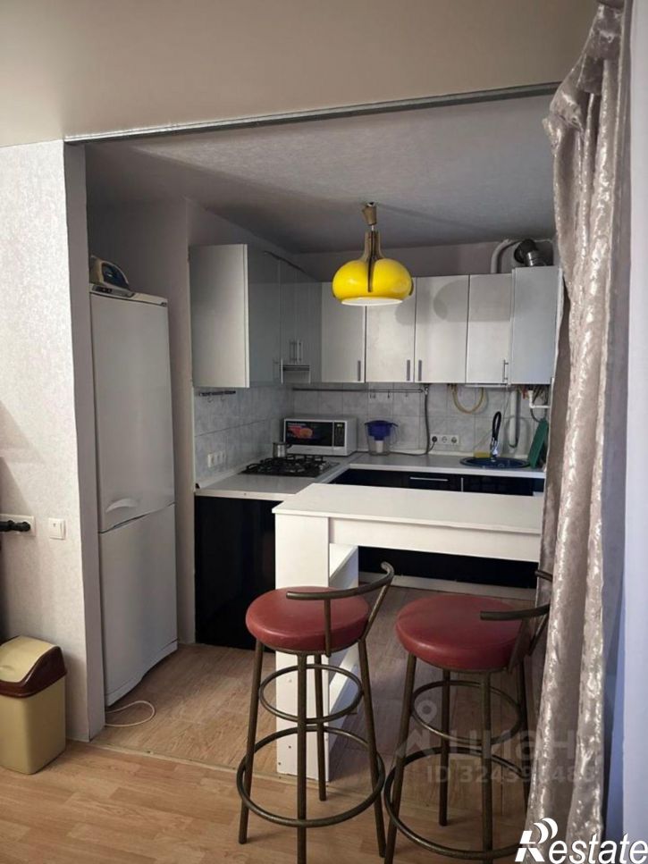 3-комн квартира пр-кт Стачки, 9,  д. 9