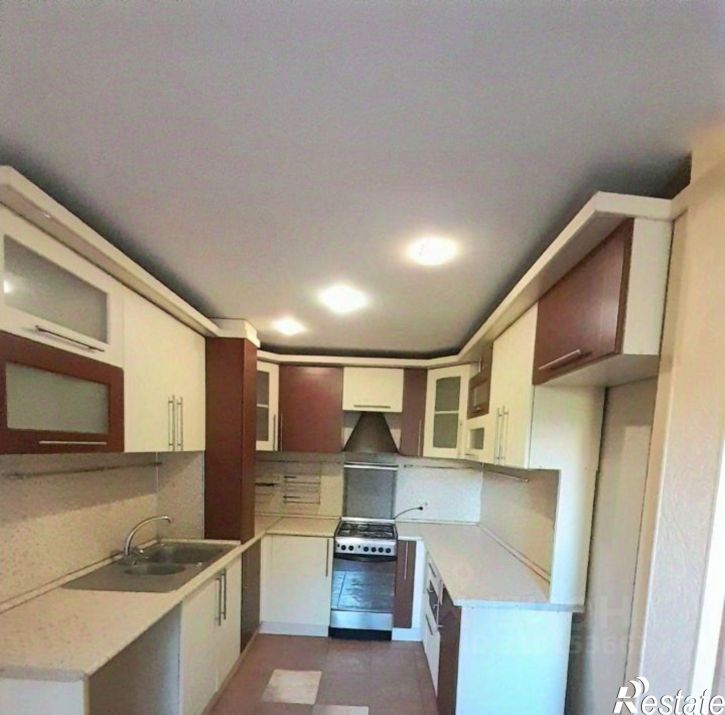 4-комн квартира улица Зорге, 31,  д. 31